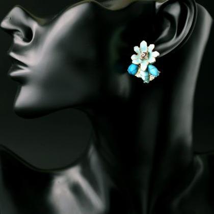 Women Chic Irregular Texture Enamel Flowers Ear..