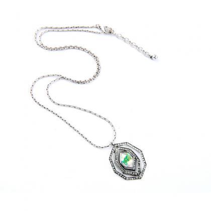 Colorful Imitation Gemstone Pendant Necklace..