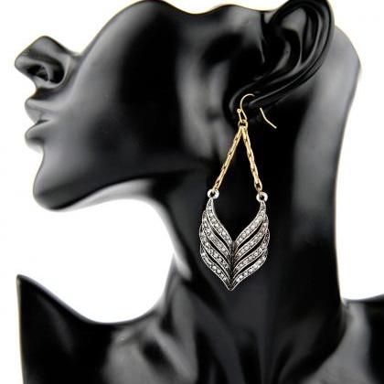 Modern Women Luxury Jewelry Set Crystal Leaves..