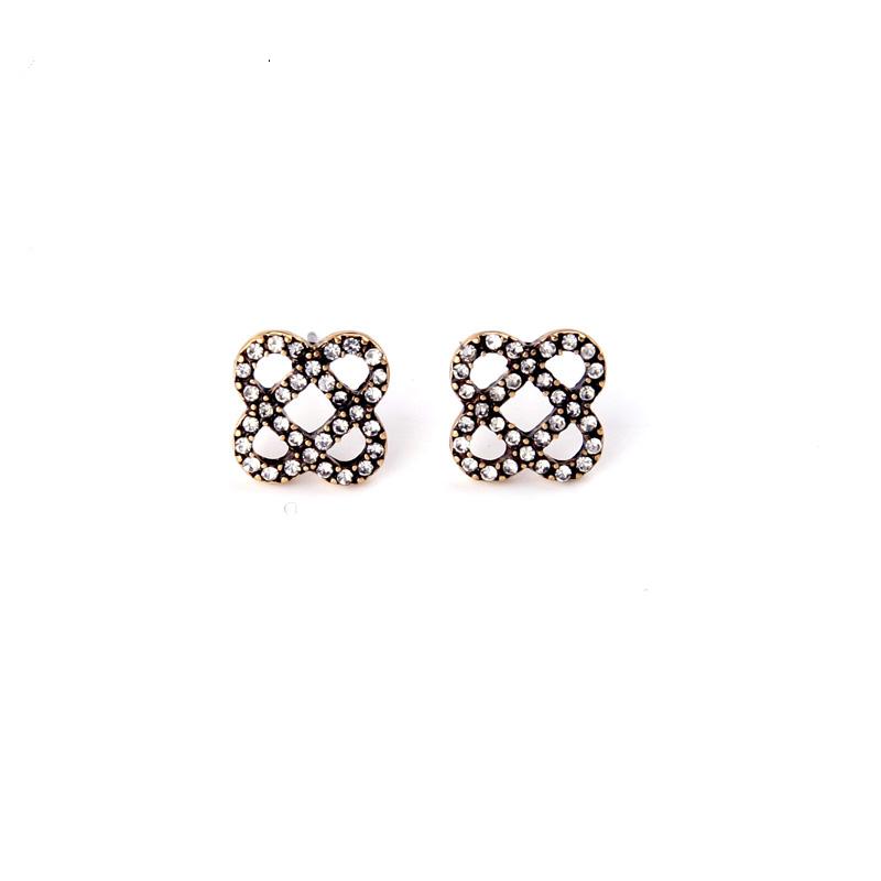 Retro Fashon Jewelry New Small Alloy Hollow Out Flowers Stud Earrings for Women EH067